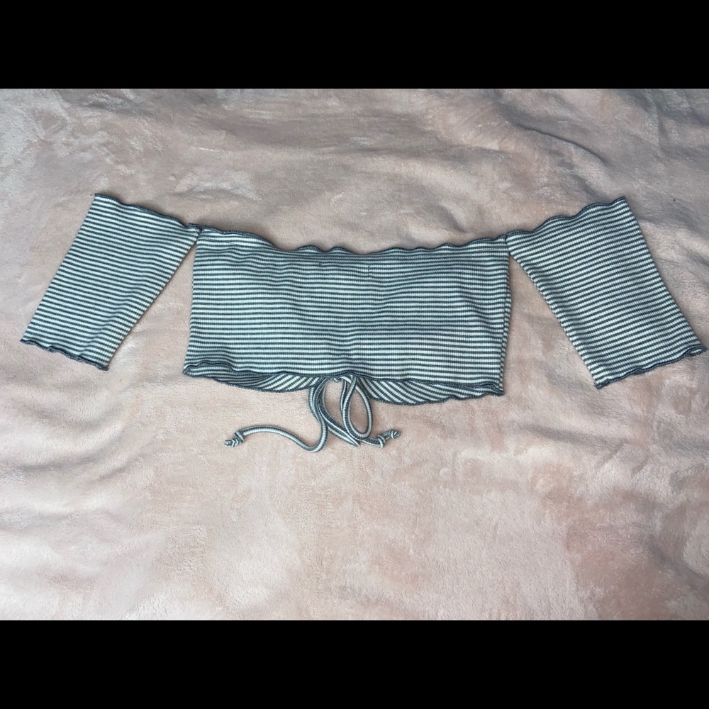 Crop top - Picture 6 of 6